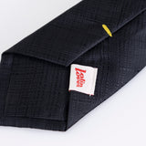 TIE, DON'T LET GO OF MY HAND 