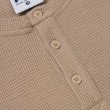 WAFFLE KNIT T-SHIRT WITH BEIGE BUTTONS